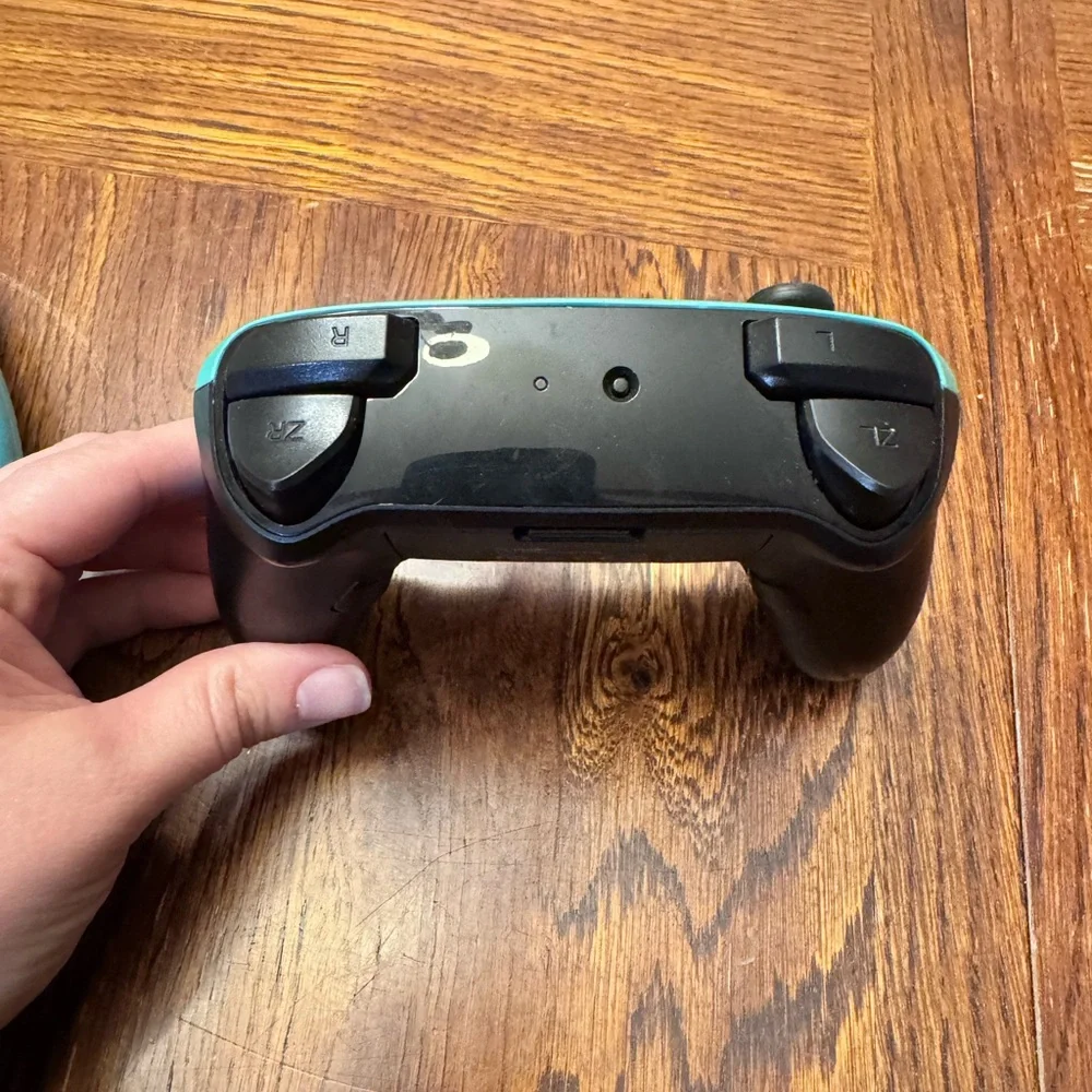 Nintendo Pokémon Controller - Blue and Green